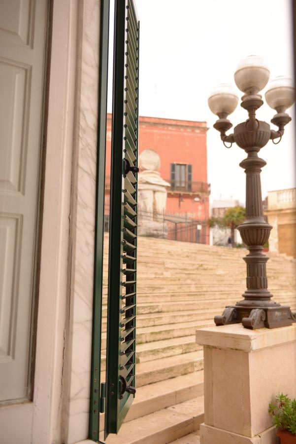 B&B Le Colonne Бриндизи Екстериор снимка
